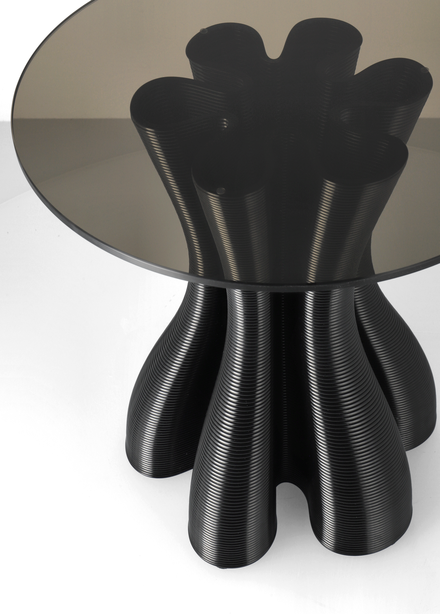 Anemone Side Table Black