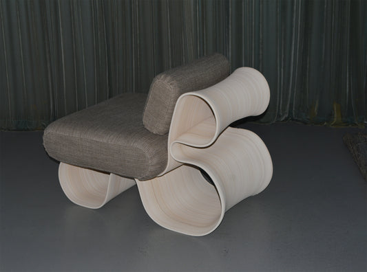 Eel Lounge Chair